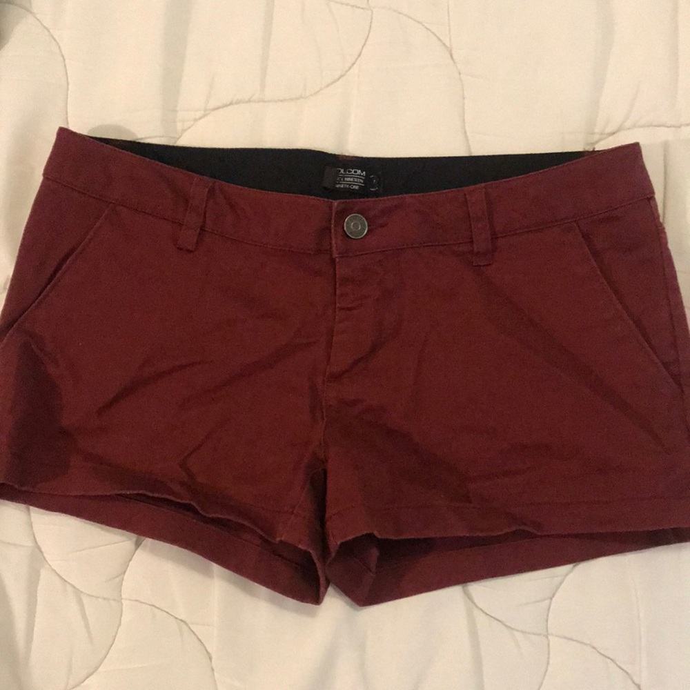 Volcom shorts